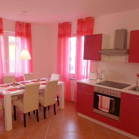 Apartments Kvesic Šilo Dış mekan fotoğraf