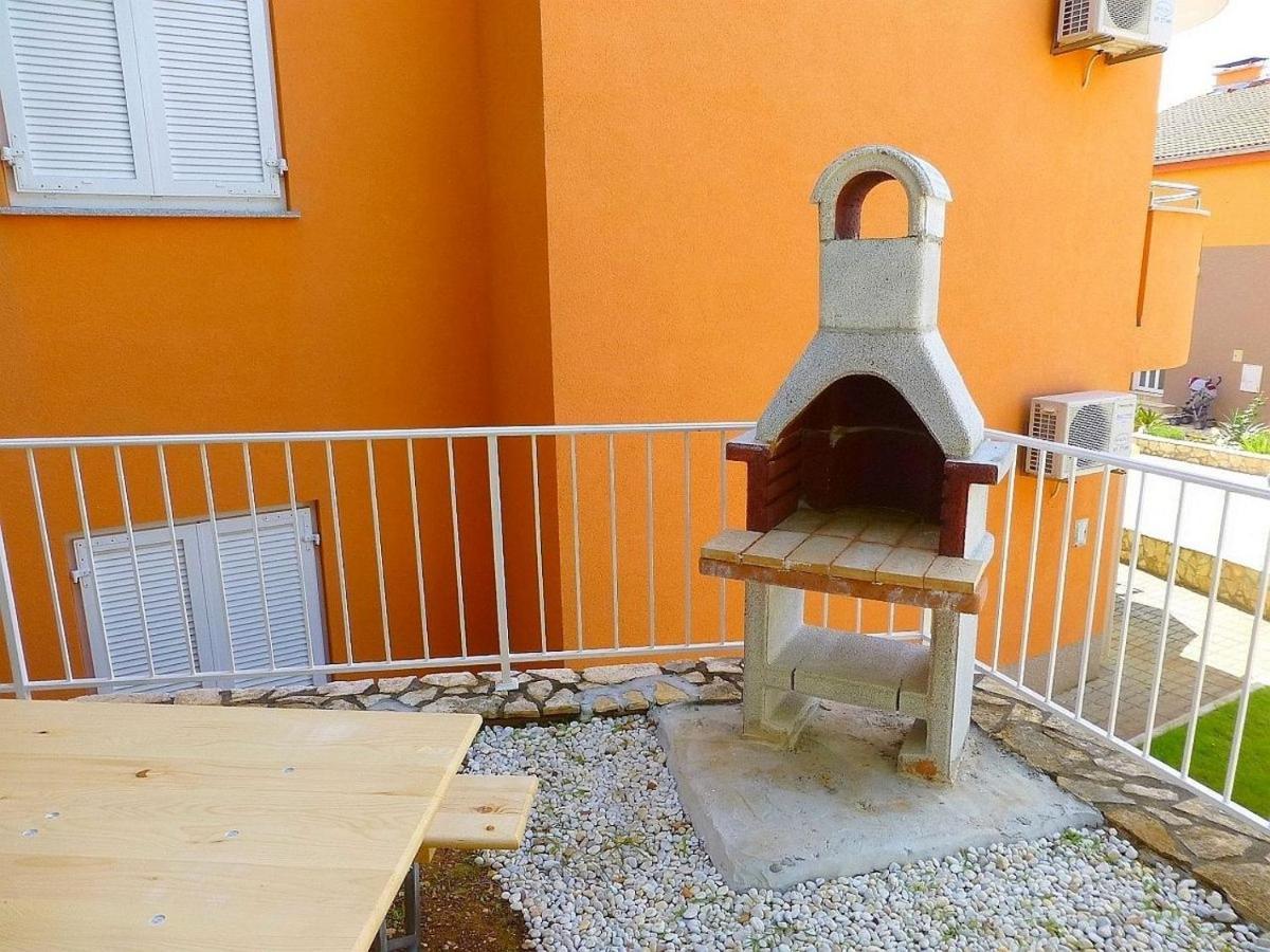 Apartments Kvesic Šilo Dış mekan fotoğraf