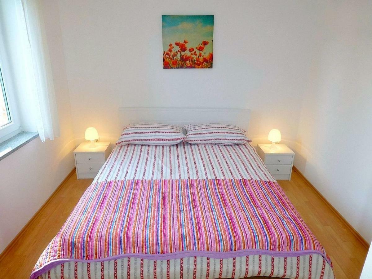 Apartments Kvesic Šilo Dış mekan fotoğraf