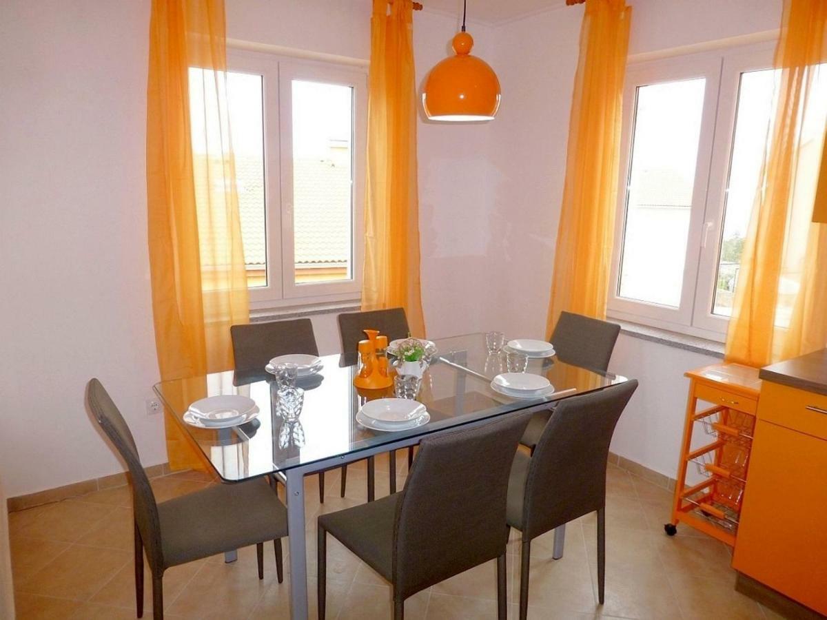 Apartments Kvesic Šilo Dış mekan fotoğraf