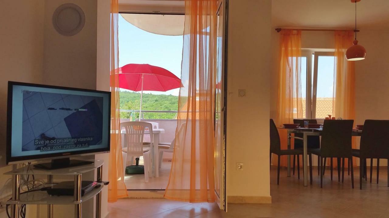 Apartments Kvesic Šilo Dış mekan fotoğraf