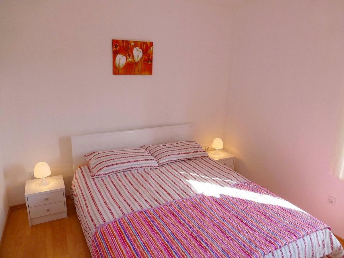Apartments Kvesic Šilo Dış mekan fotoğraf