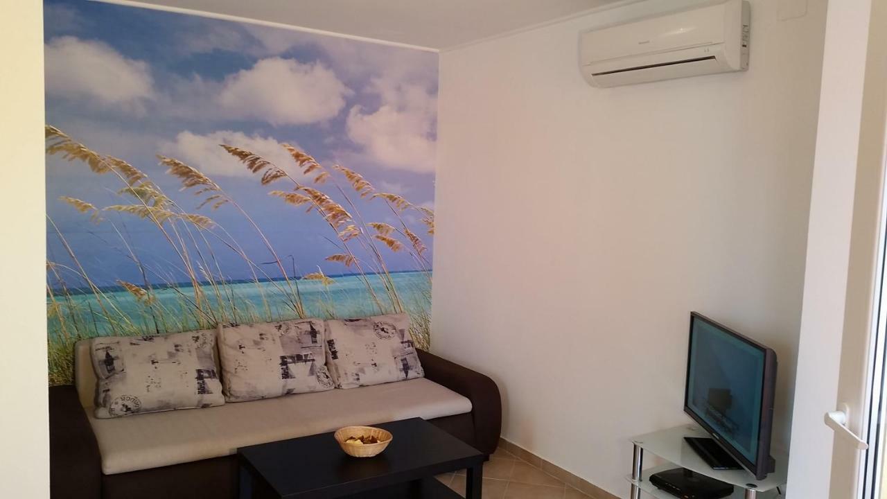 Apartments Kvesic Šilo Dış mekan fotoğraf